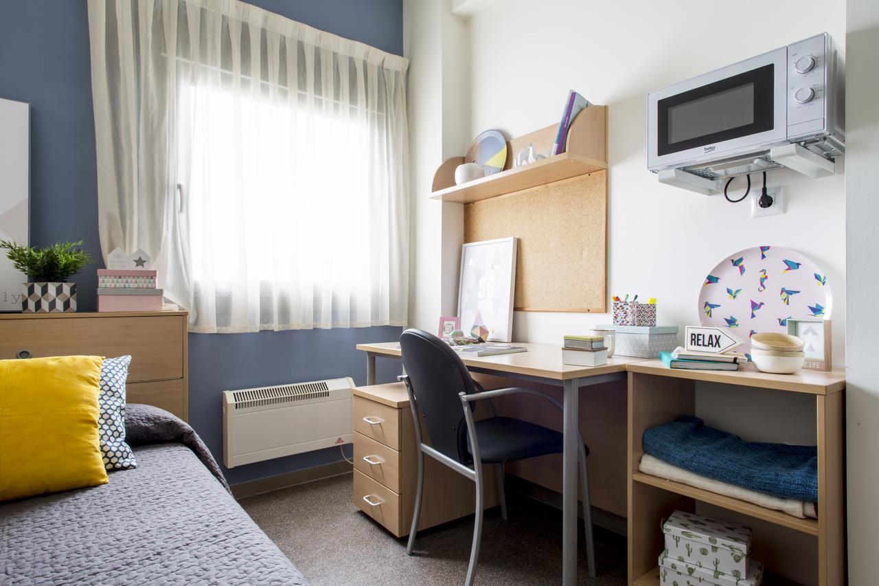 Residencia Universitaria Resa As Burgas コマルカ・デ・オウレンセ エクステリア 写真
