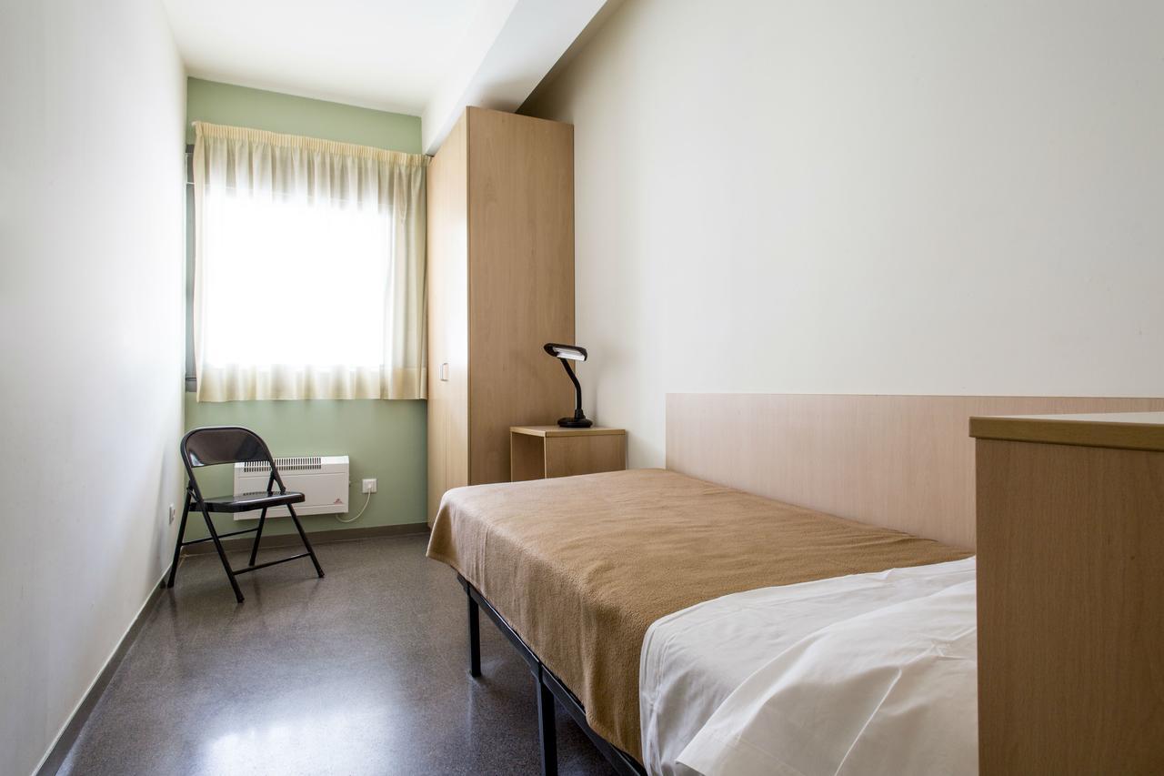 Residencia Universitaria Resa As Burgas コマルカ・デ・オウレンセ エクステリア 写真