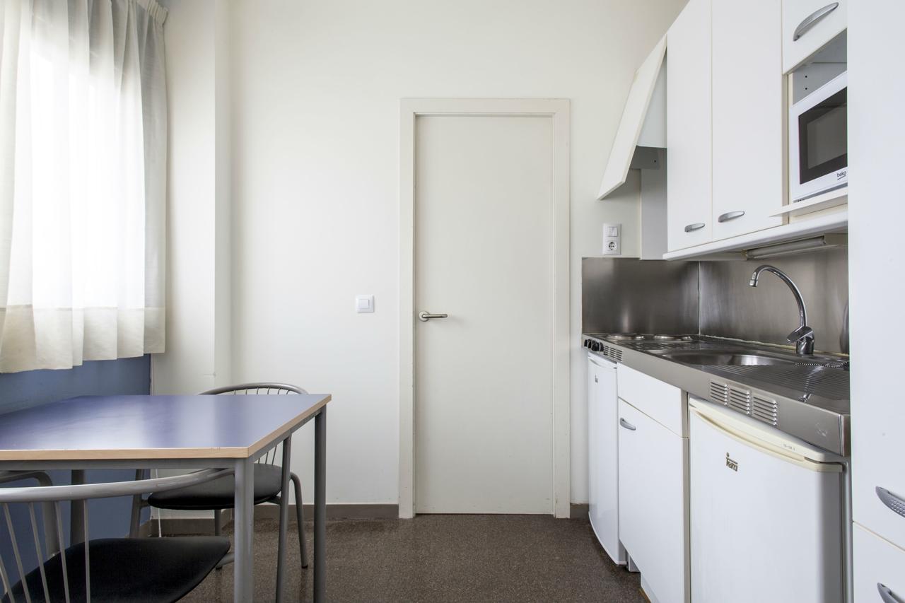 Residencia Universitaria Resa As Burgas コマルカ・デ・オウレンセ エクステリア 写真