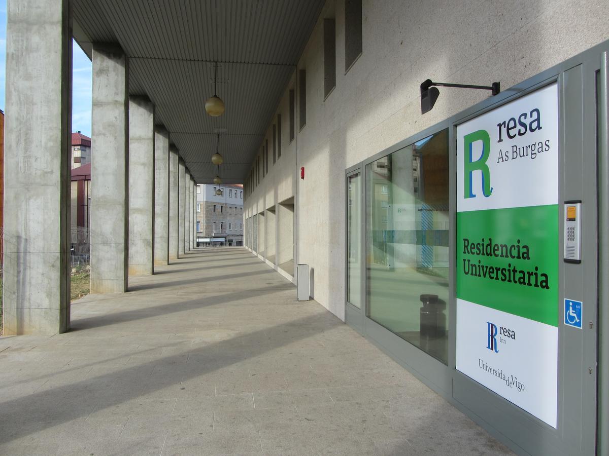 Residencia Universitaria Resa As Burgas コマルカ・デ・オウレンセ エクステリア 写真